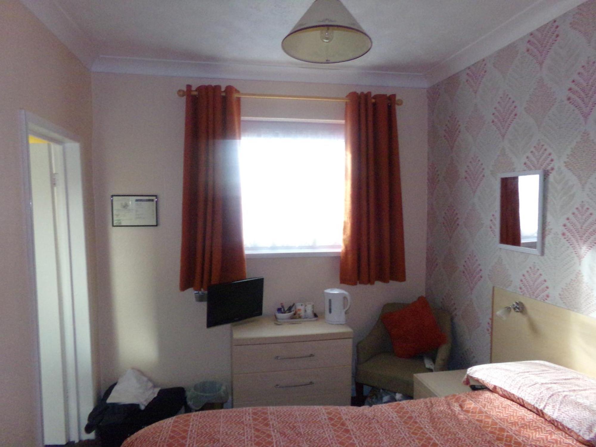 St Annes Bed & Breakfast Great Yarmouth Bagian luar foto