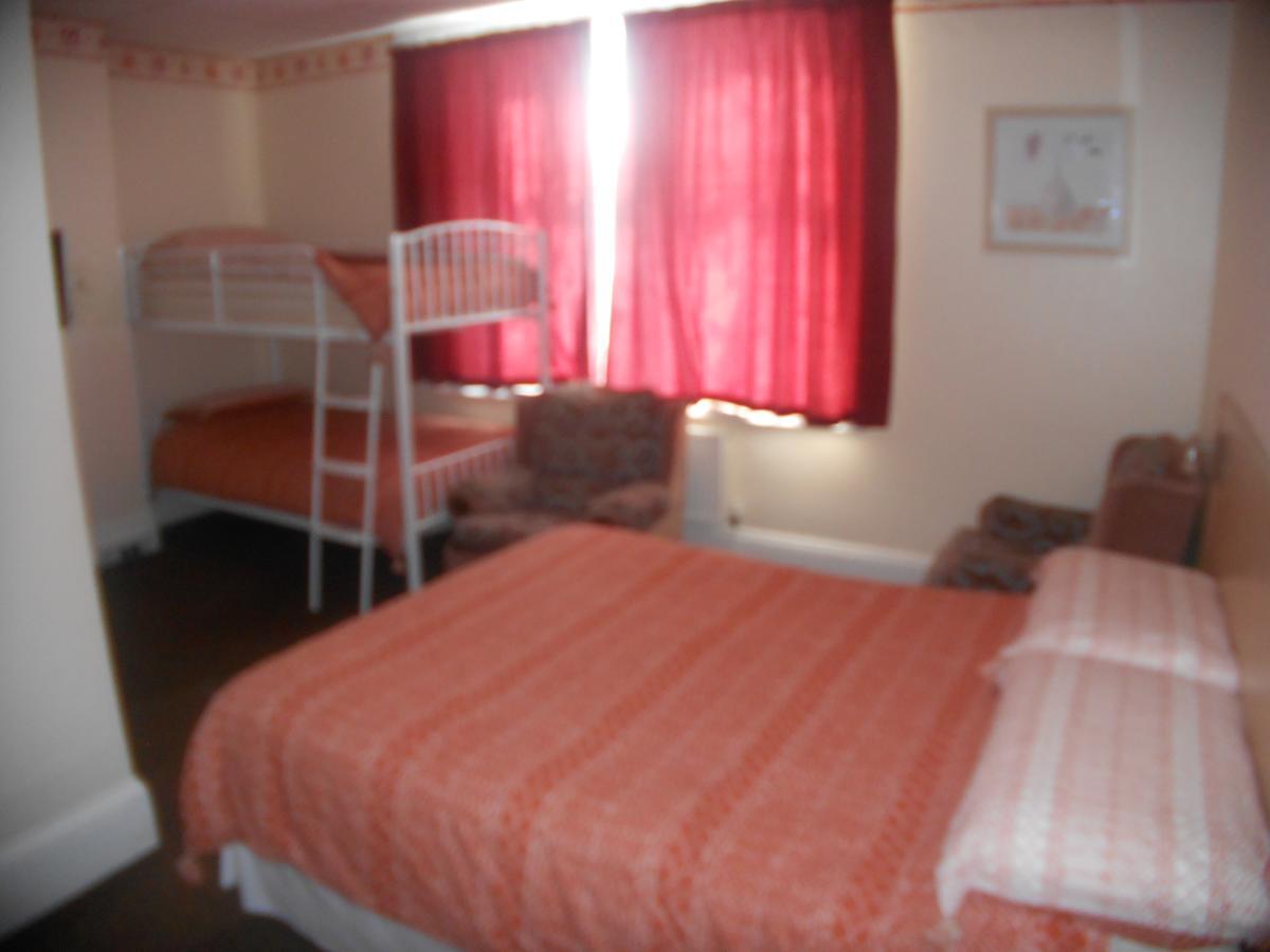St Annes Bed & Breakfast Great Yarmouth Bagian luar foto