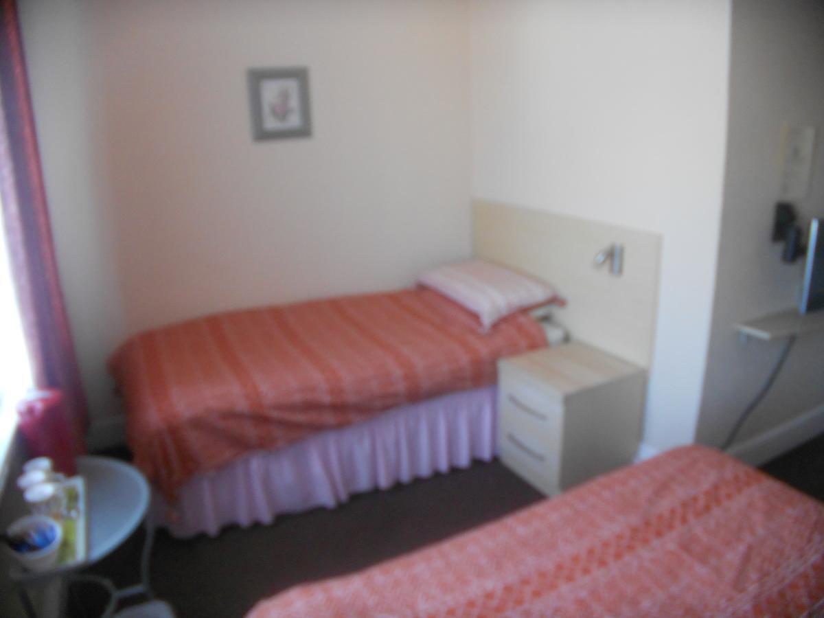 St Annes Bed & Breakfast Great Yarmouth Bagian luar foto