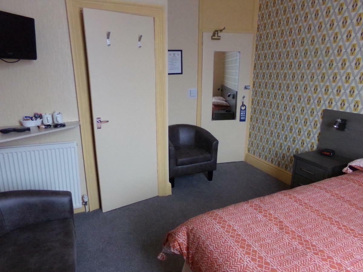 St Annes Bed & Breakfast Great Yarmouth Bagian luar foto